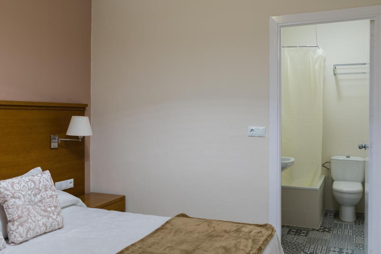 Hostal Imperial Mérida Kültér fotó