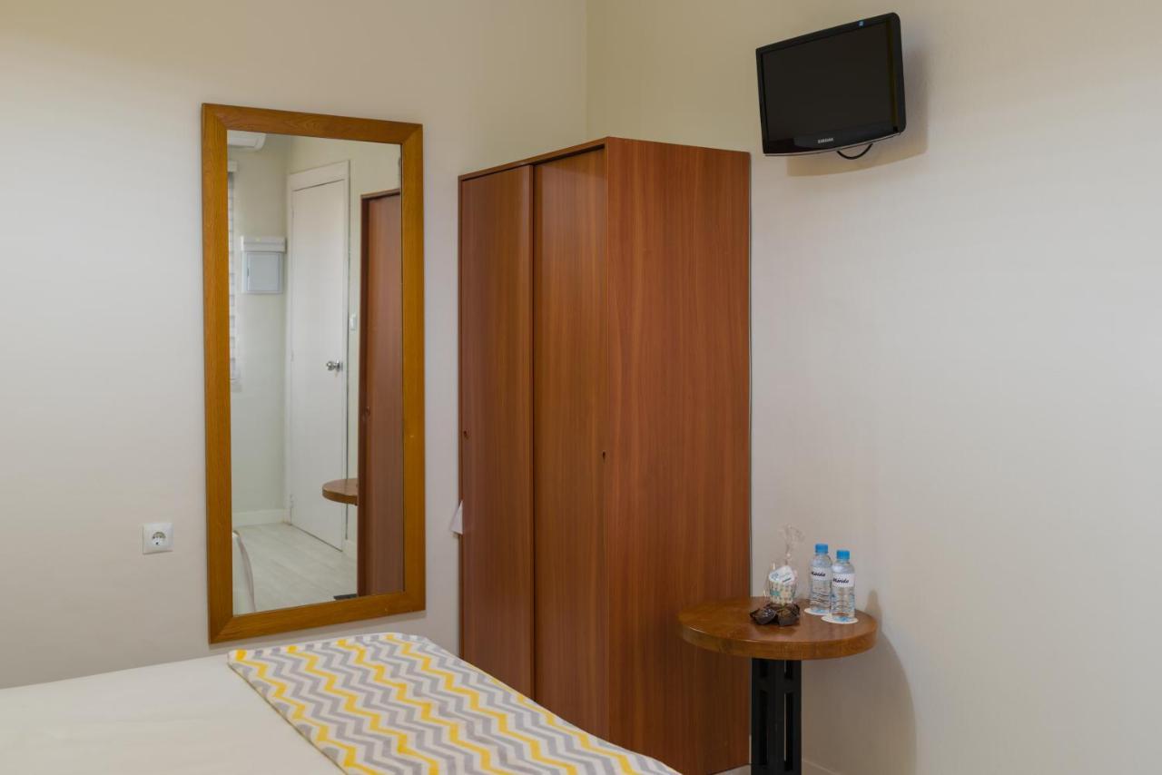 Hostal Imperial Mérida Kültér fotó