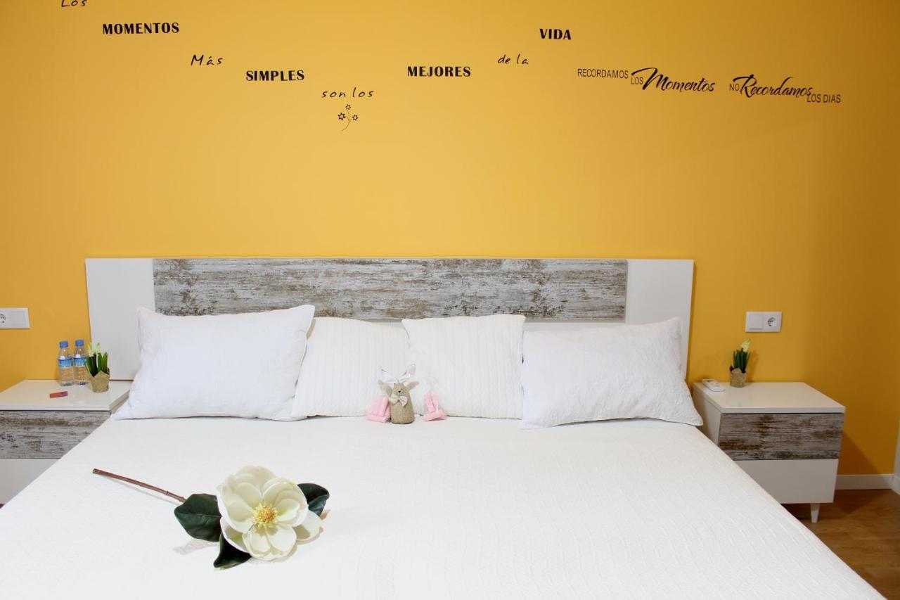 Hostal Imperial Mérida Kültér fotó
